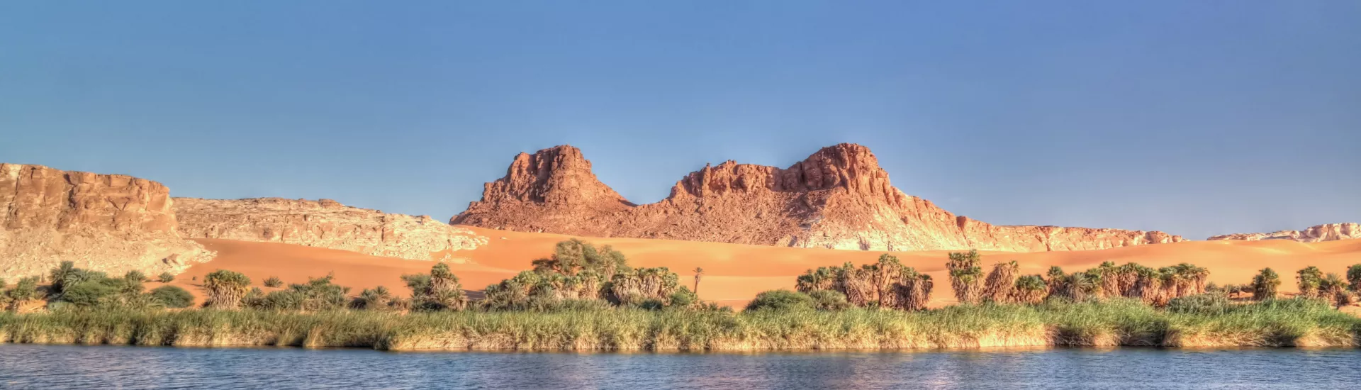 Unianga Serir Lake Group in Ennedi, Chad