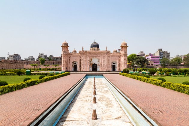 Bibipari Mausoleum at Lalbagh Fort, Dhaka, Bangladesh