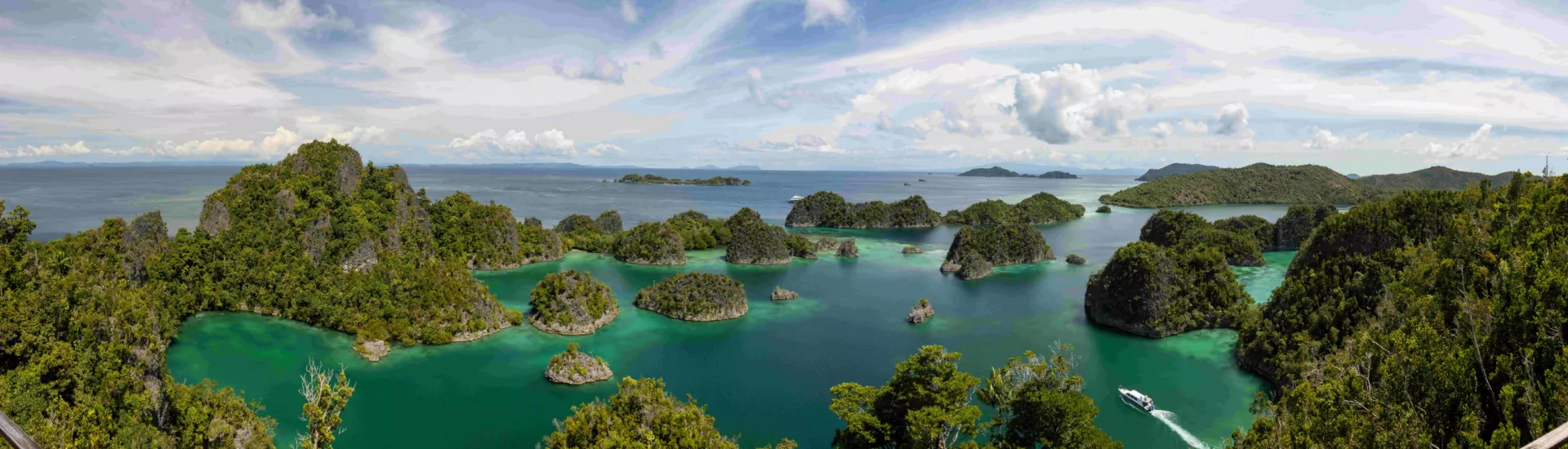 Panoramic view of Papua New Guinea