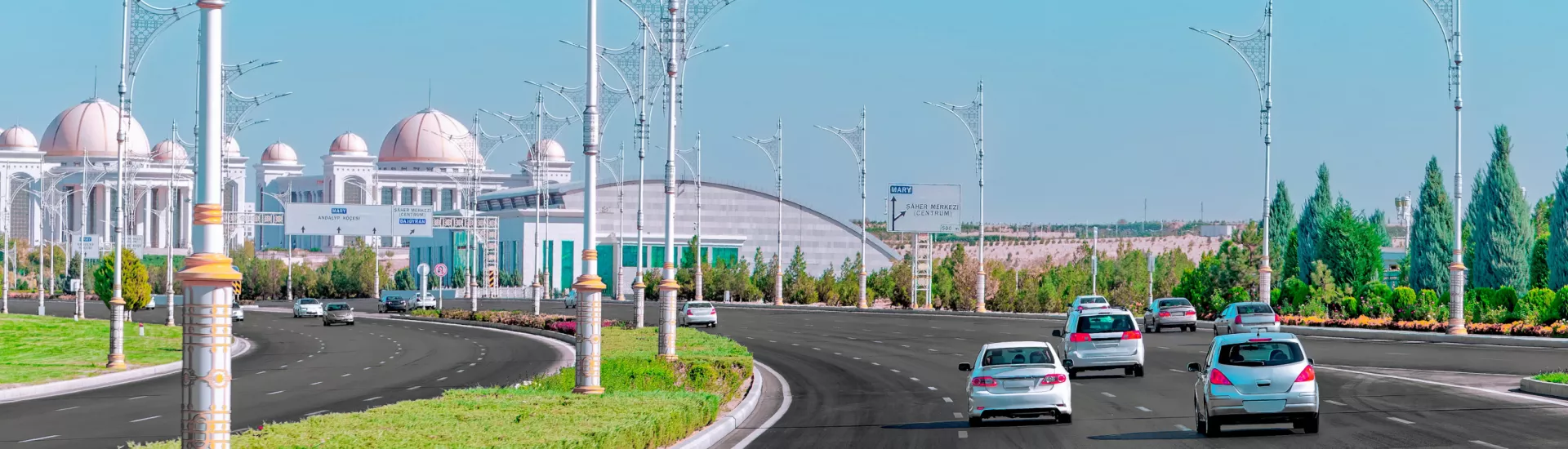 Cityscape of the center of Ashgabat. 