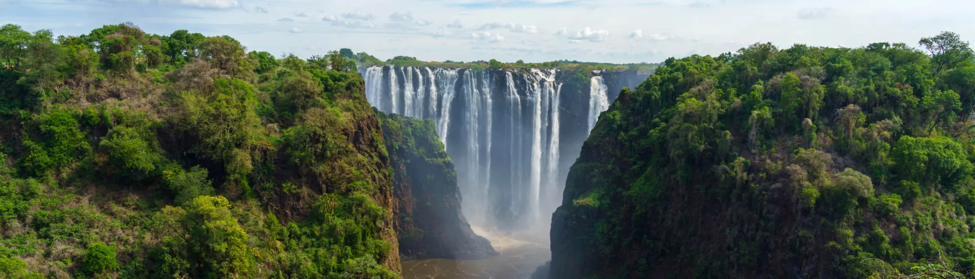 Victoria Falls, Zambezi River, Zimbabwe, Zambia.