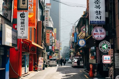 Shopping streets of Seoul, South Korea